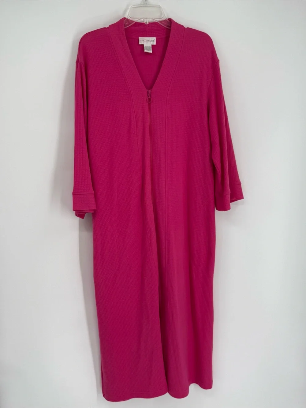 Shadowline Women's Robe Size M Pink Zip Front Waffle Knit V-neck Long Sleeves